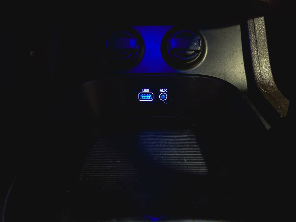 Used 2018 Hyundai Santa Fe Sport image 32