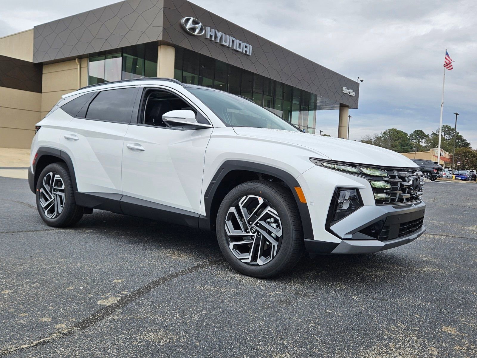 New 2026 Hyundai Tucson Limited image 1