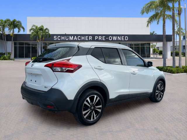 Used 2019 Nissan Kicks SV FWD image 7