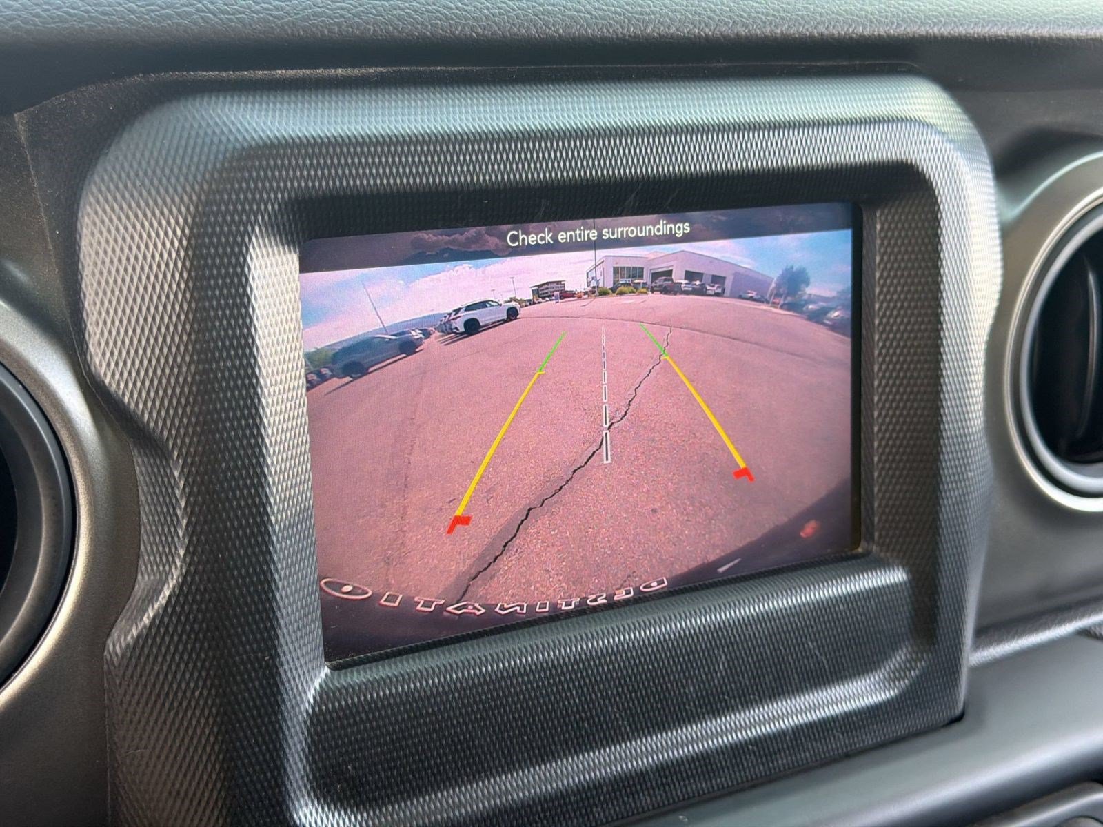 Used 2023 Jeep Wrangler Unlimited AWD/4WD image 19