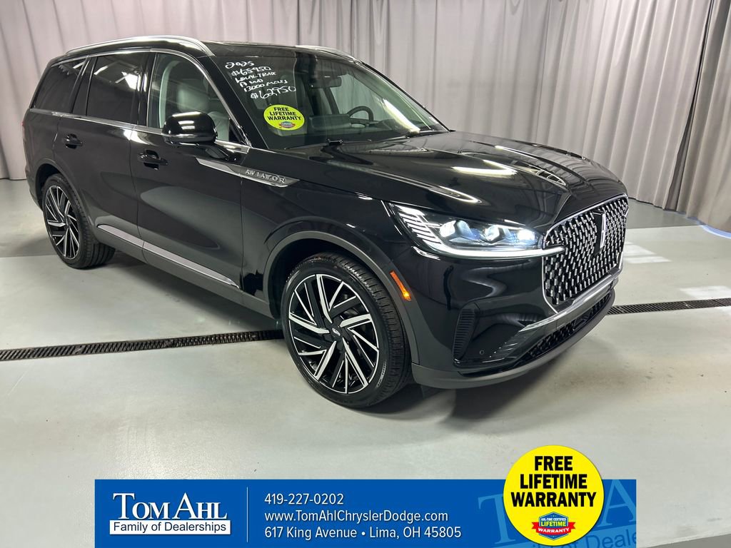 Used 2025 Lincoln Aviator Reserve w/ Equipment Group 201A image 1