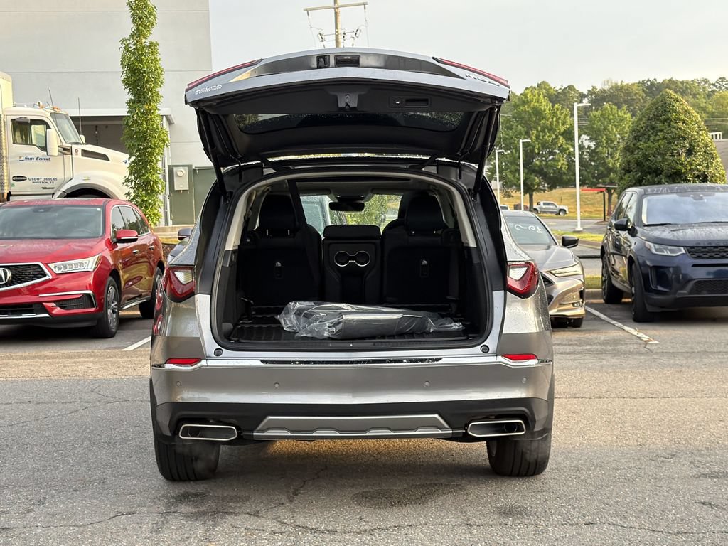 Used 2026 Acura MDX w/ Technology Package FWD image 14