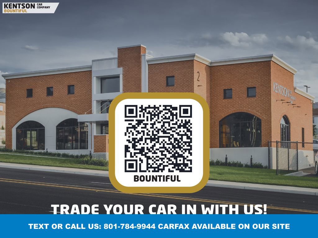 Used 2022 Tesla Model Y Long Range image 7