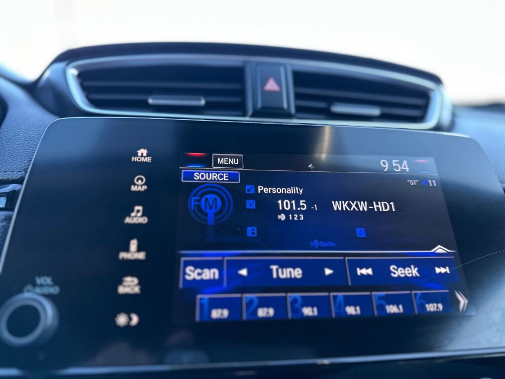 Used 2019 Honda CR-V Touring image 17