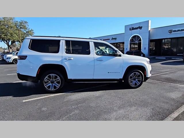 Used 2024 Jeep Wagoneer Series II image 33