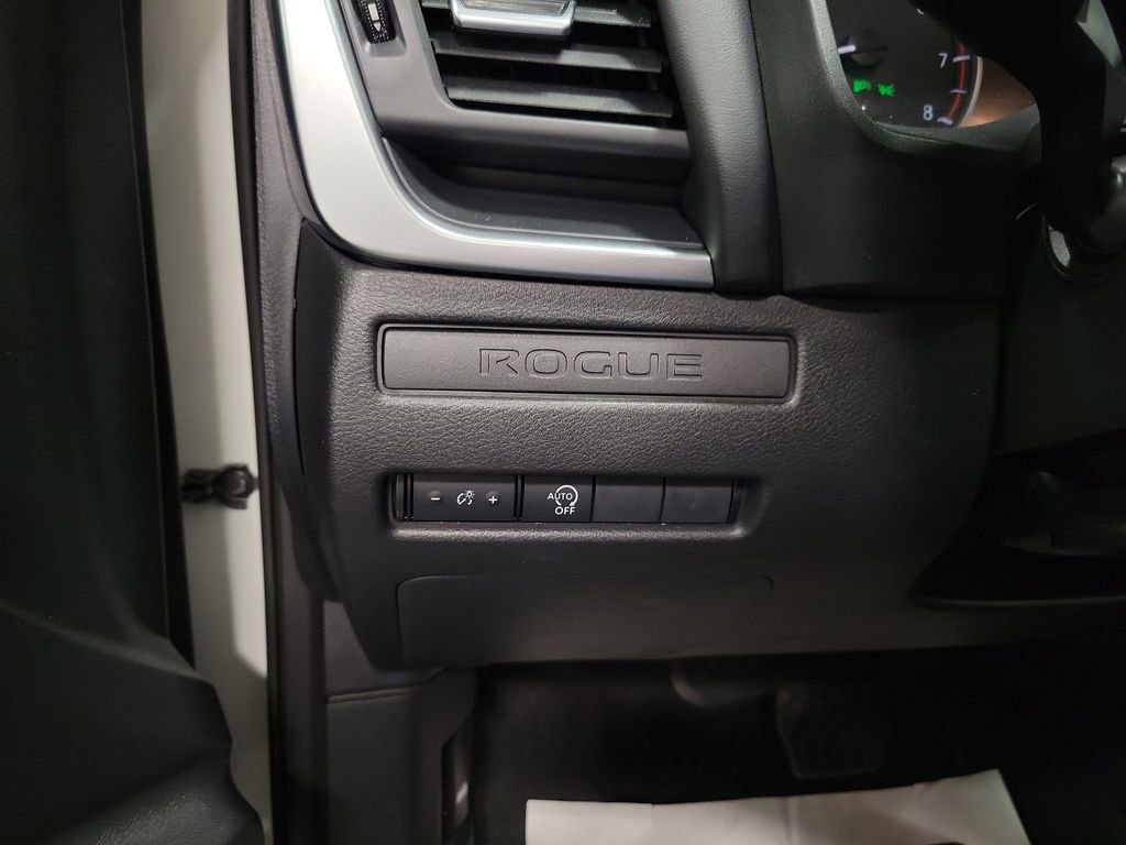 Used 2023 Nissan Rogue S AWD/4WD image 23