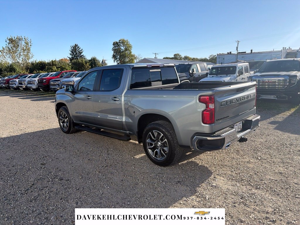 Used 2024 Chevrolet Silverado 1500 LT AWD/4WD image 5
