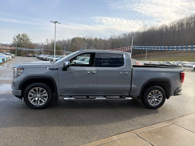 Certified 2025 GMC Sierra 1500 Denali AWD/4WD image 9