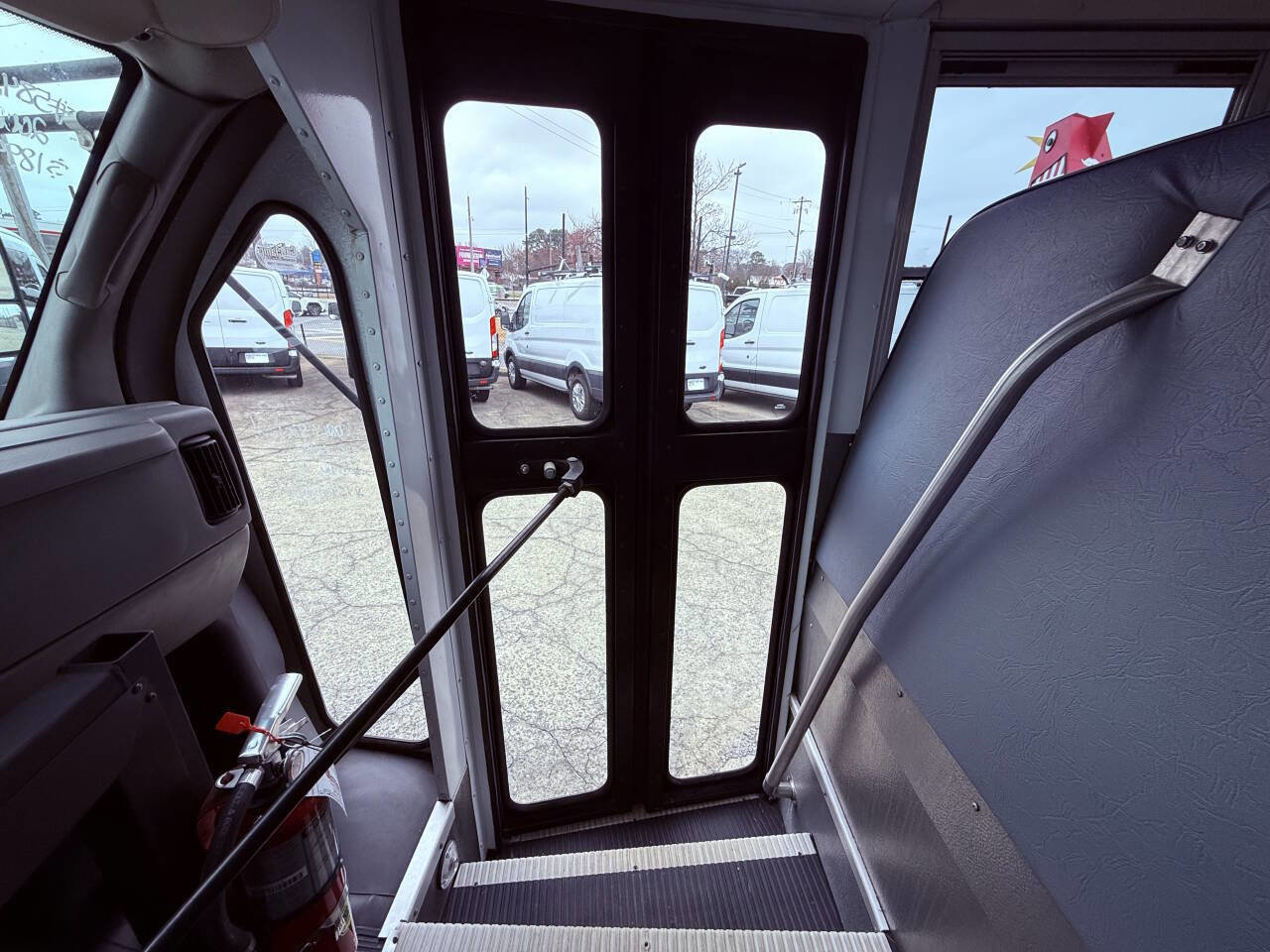 Used 2006 Chevrolet Express 3500 w/ School Bus Package image 12