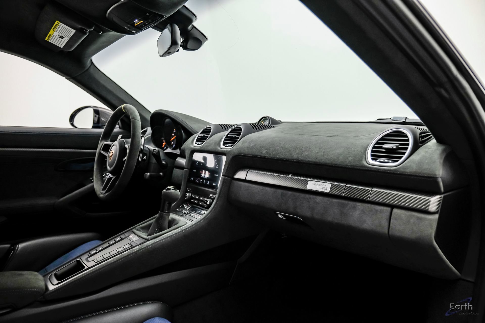 Used 2025 Porsche 718 Cayman GT4 RS RWD image 59