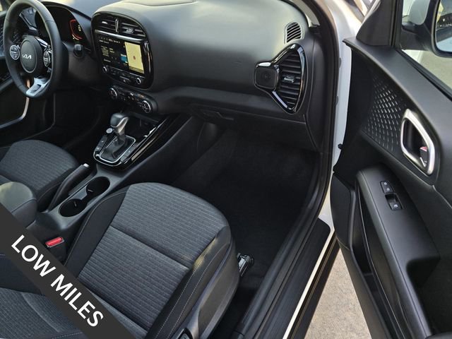 Certified 2024 Kia Soul EX image 7