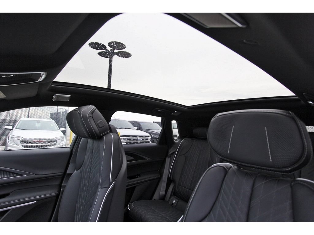 New 2027 Cadillac Lyriq Signature Sport w/ Nappa Leather Package AWD/4WD image 23