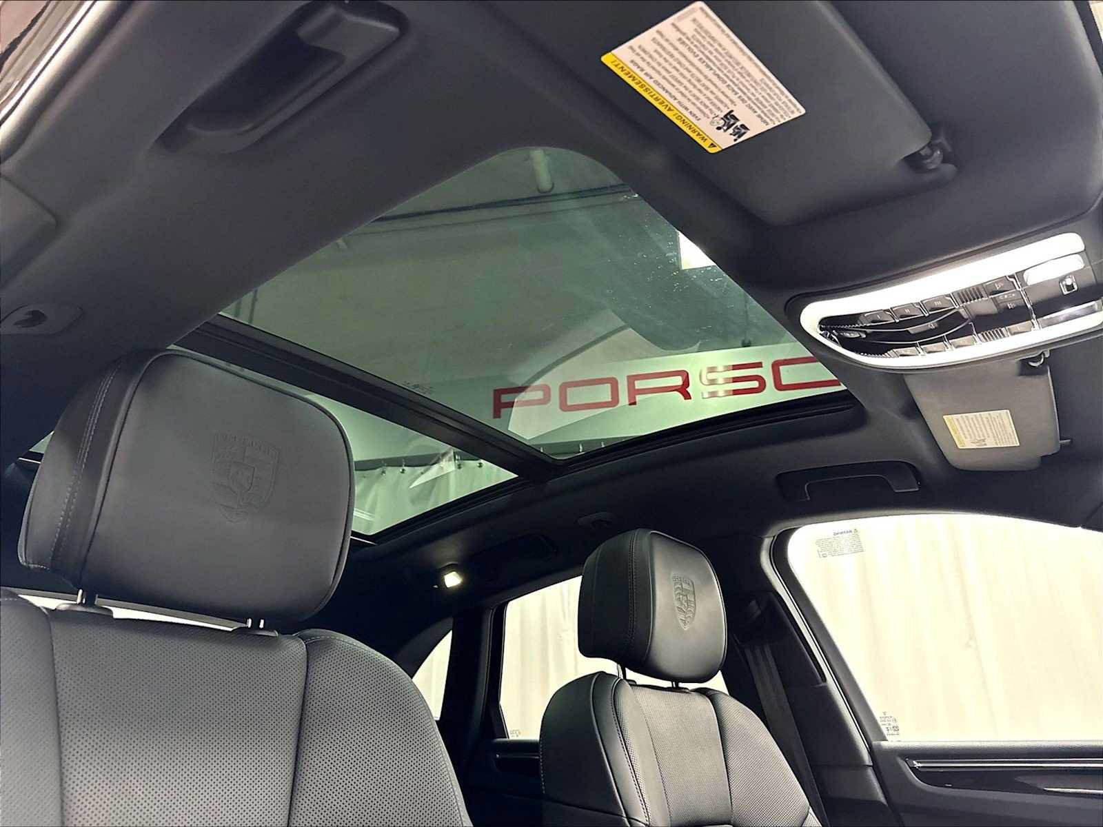 New 2026 Porsche Macan AWD/4WD image 26