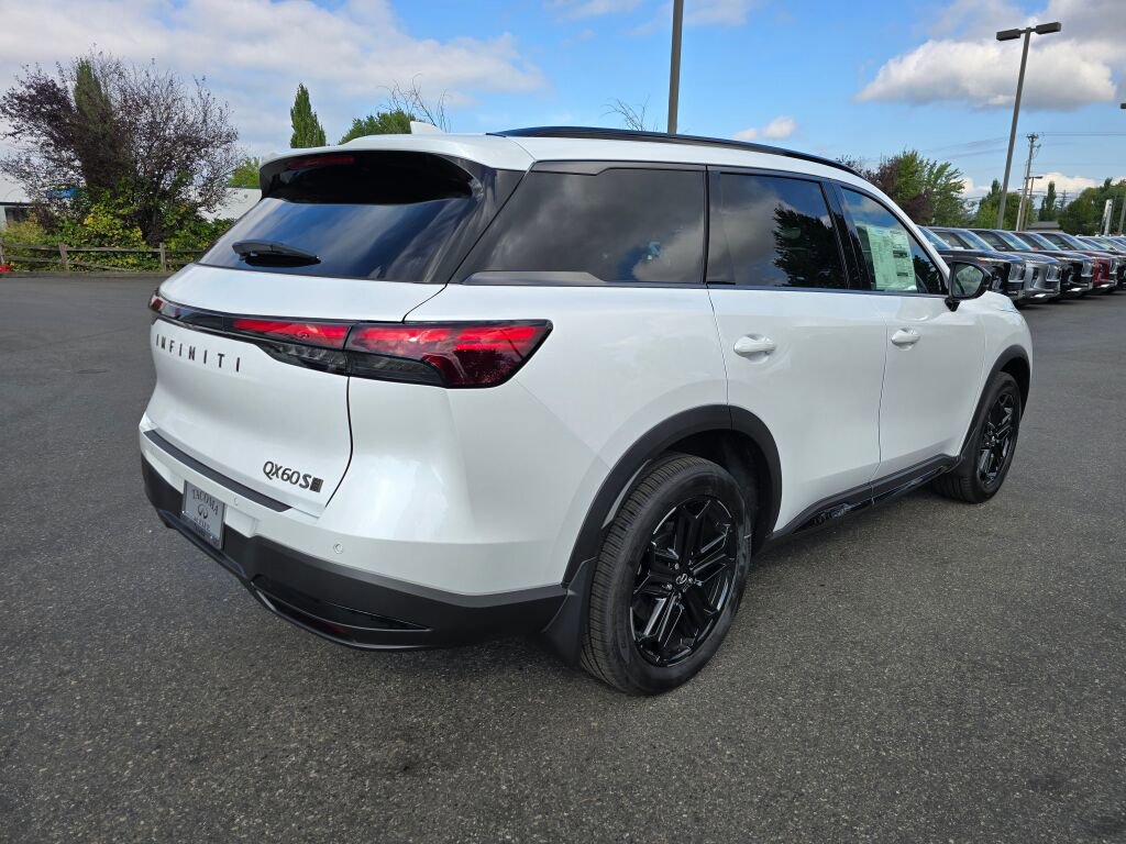 New 2026 INFINITI QX60 Sport w/ Dark Cargo Package image 7