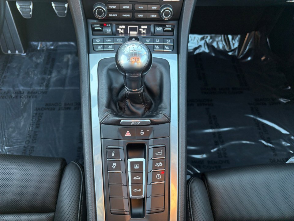 Used 2017 Porsche 911 Carrera S image 21