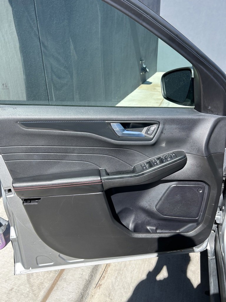 Used 2024 Ford Escape ST-Line image 7