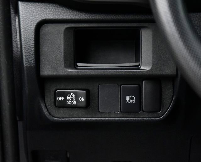 Used 2019 Toyota Tacoma SR5 image 24