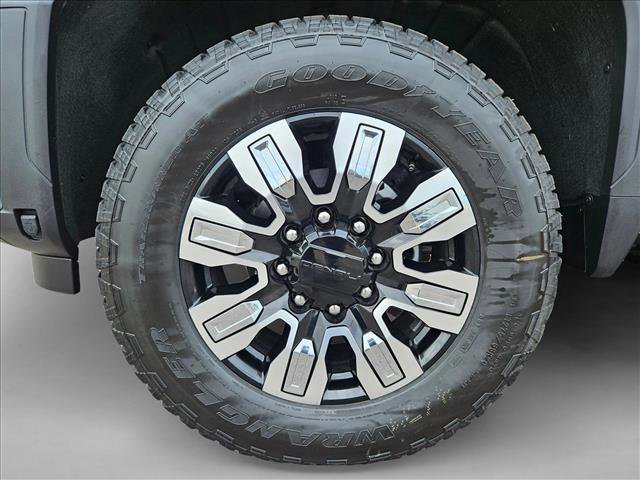 New 2026 GMC Sierra 2500 Denali w/ Denali Reserve Package image 10