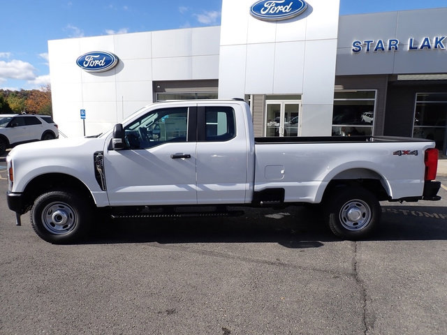 New 2026 Ford F250 XL image 2