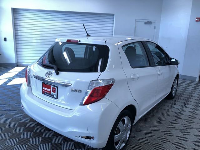 Used 2014 Toyota Yaris L image 31