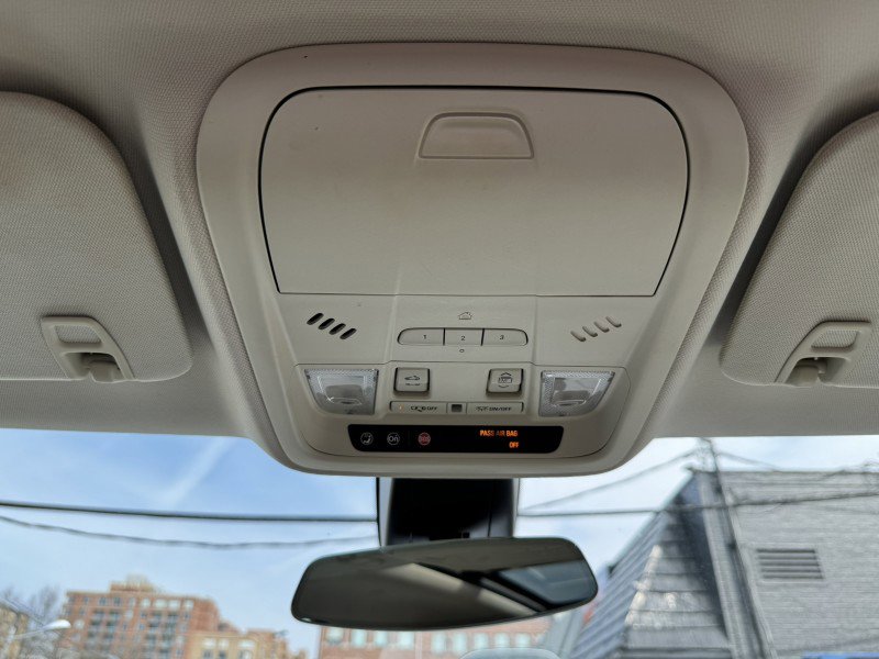 Used 2018 Cadillac XT5 Premium Luxury image 32