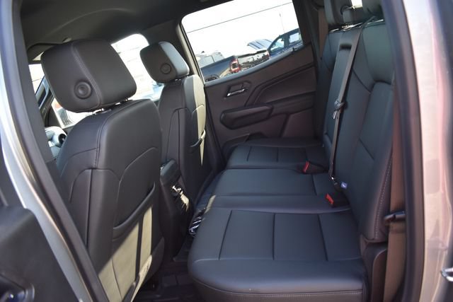 New 2026 Chevrolet Colorado LT w/ LT Convenience Package AWD/4WD image 18