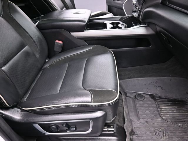 Used 2021 RAM 1500 Laramie w/ Night Edition image 25