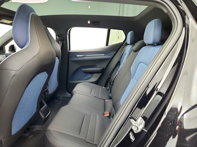 New 2026 Volvo EX30 Cross Country Ultra w/ Protection Package Premier image 24