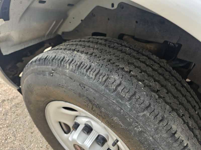 Used 2024 GMC Savana 2500 w/ Driver Convenience Package RWD image 22