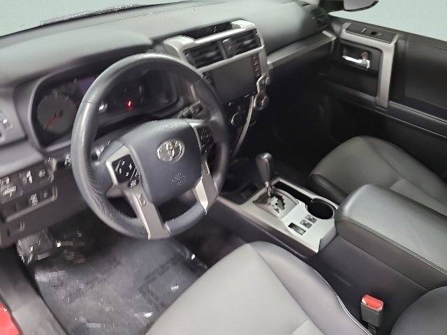 Used 2023 Toyota 4Runner SR5 Premium w/ Moonroof Package RWD image 24