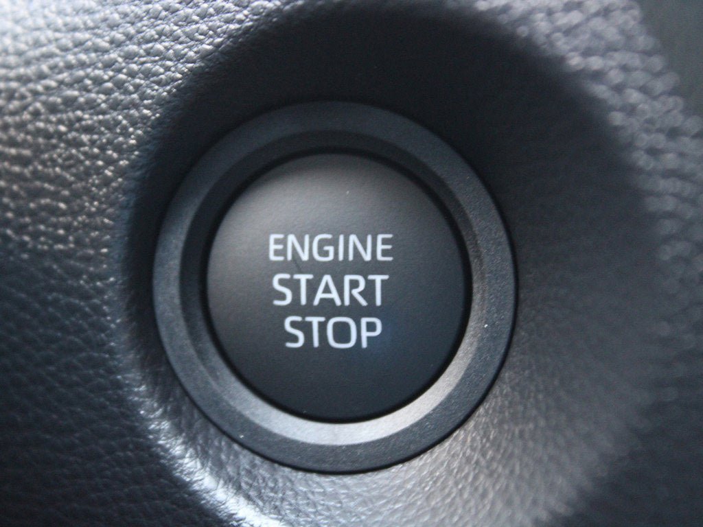 Used 2026 Toyota Corolla Cross XLE w/ Convenience Package FWD image 17