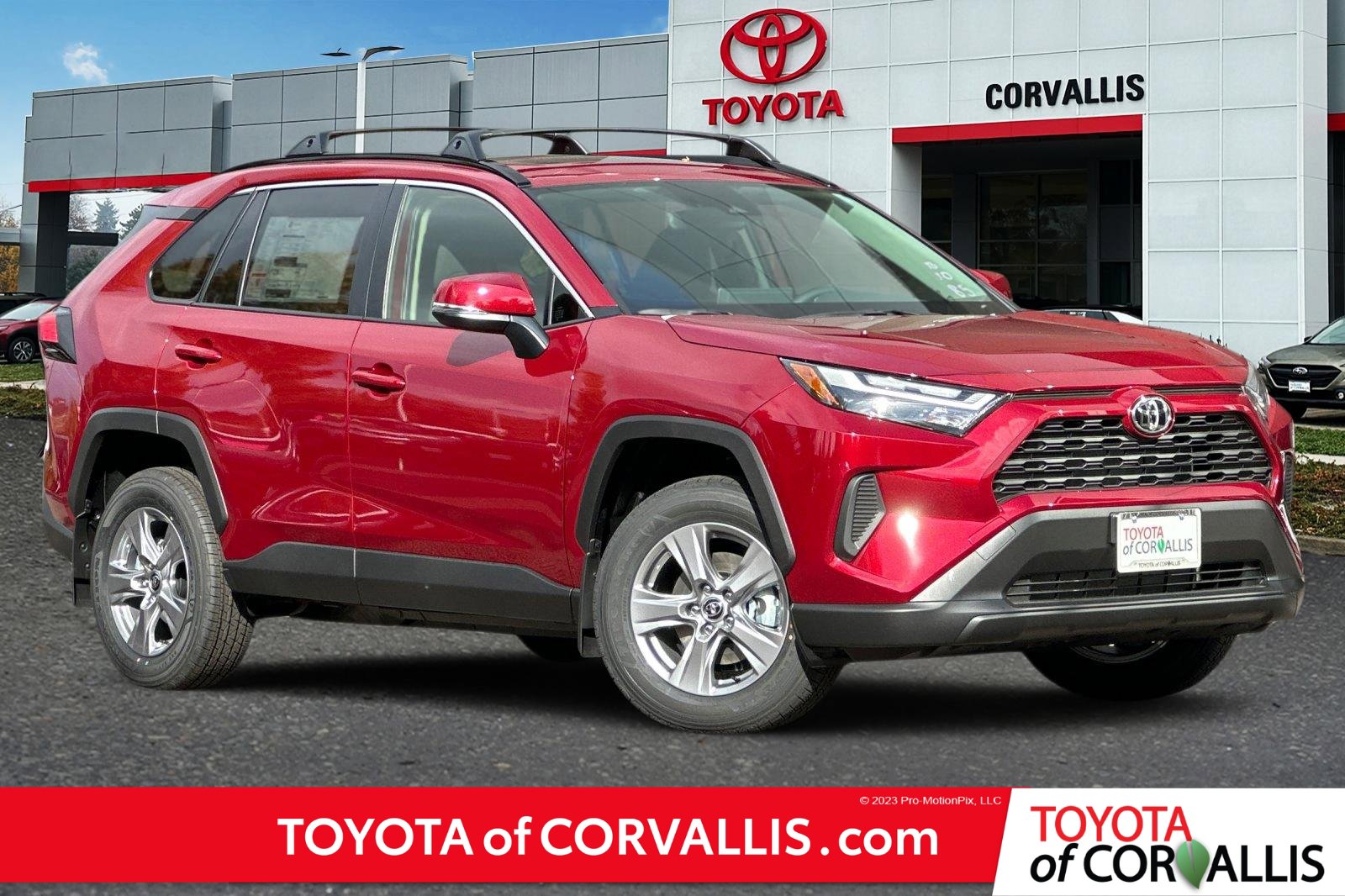 New 2025 Toyota RAV4 XLE w/ Convenience Package