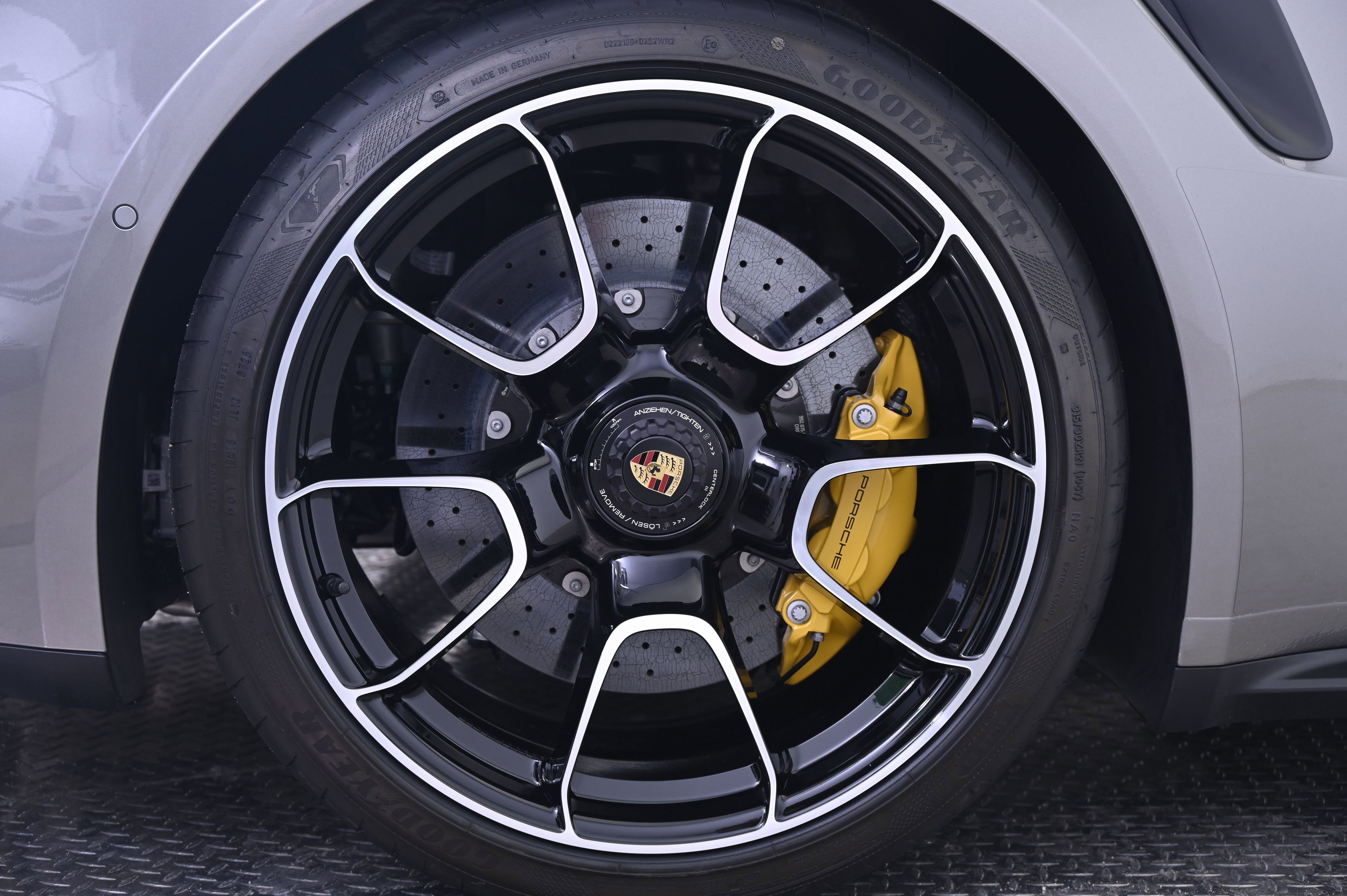 Certified 2025 Porsche 911 Turbo S AWD/4WD image 16