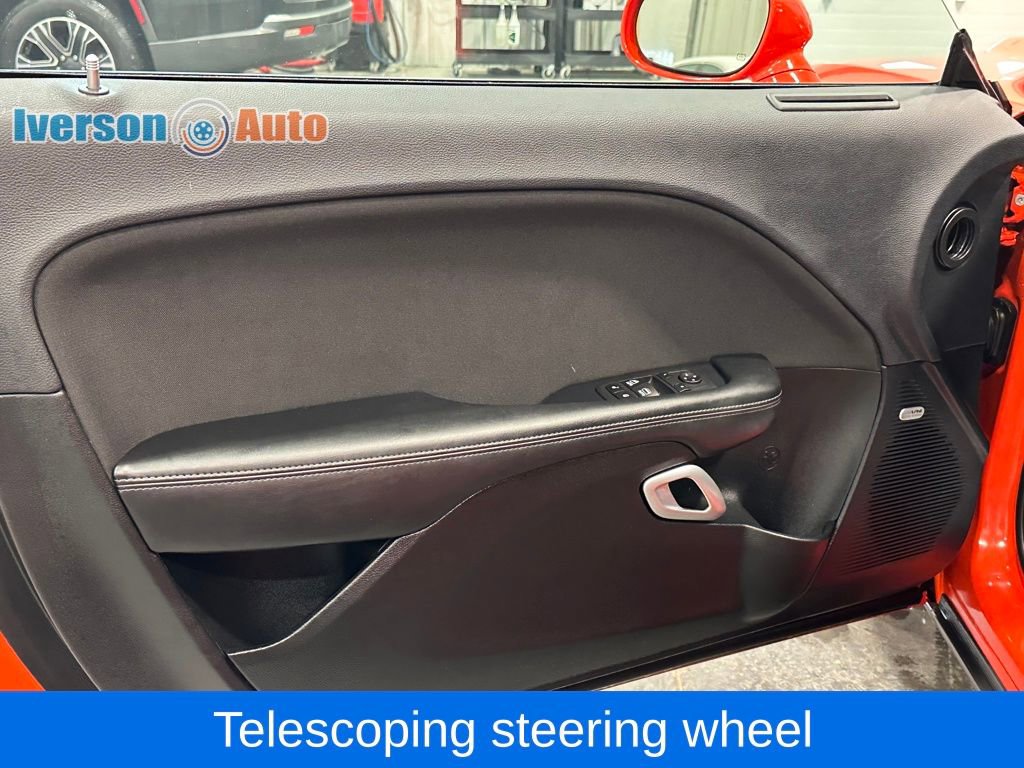 Used 2023 Dodge Challenger SXT w/ Blacktop Package image 14