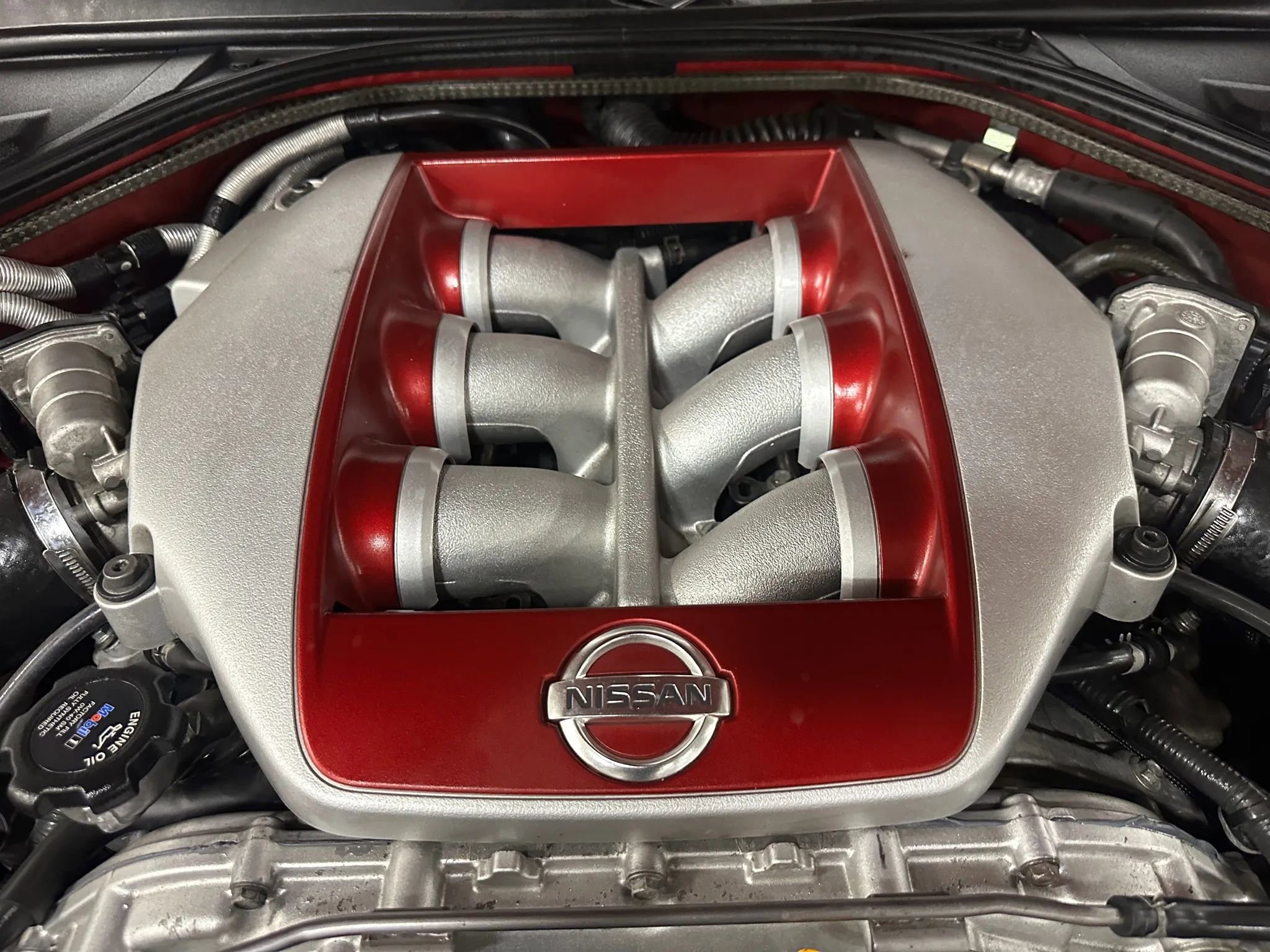 Used 2015 Nissan GT-R Premium image 18