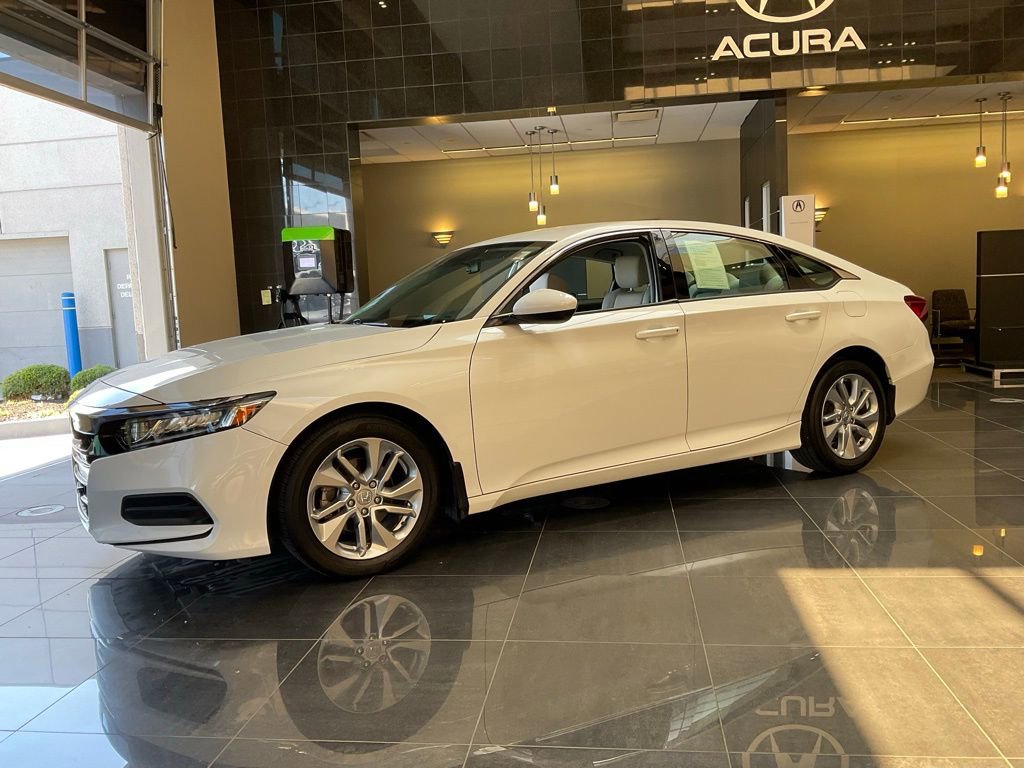 Used 2019 Honda Accord LX image 4