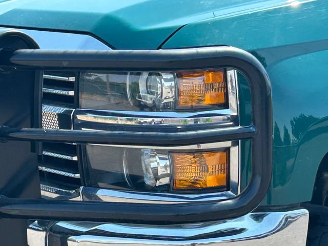 Used 2017 Chevrolet Silverado 2500 W/T AWD/4WD image 11