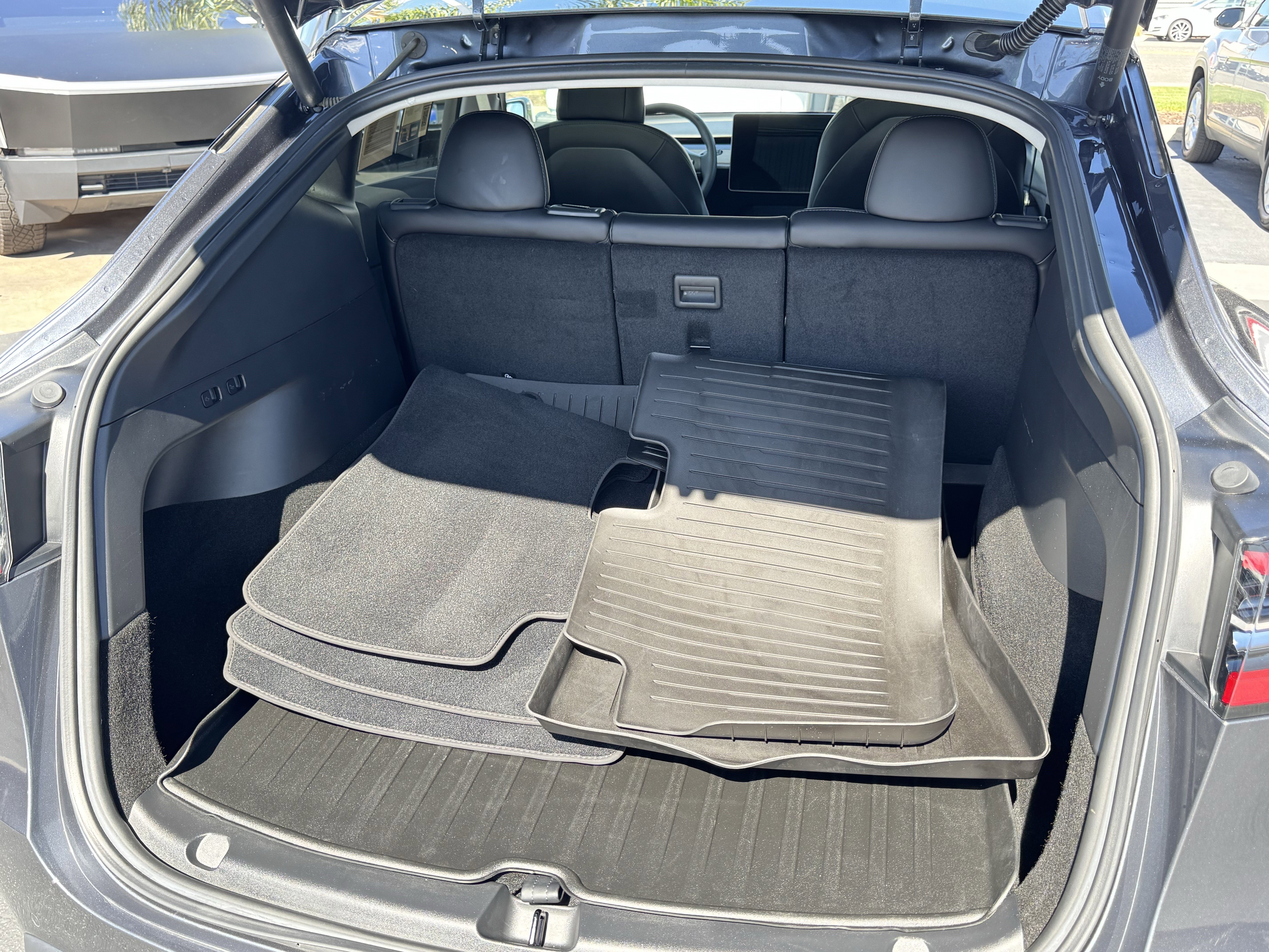 Used 2022 Tesla Model Y Performance image 33