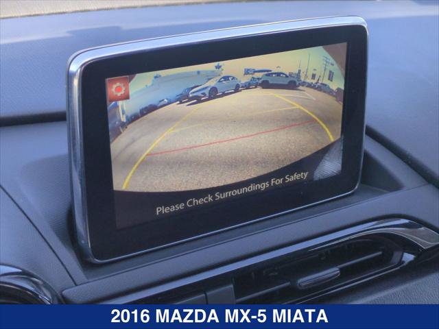 Used 2016 MAZDA MX-5 Miata Club RWD image 19
