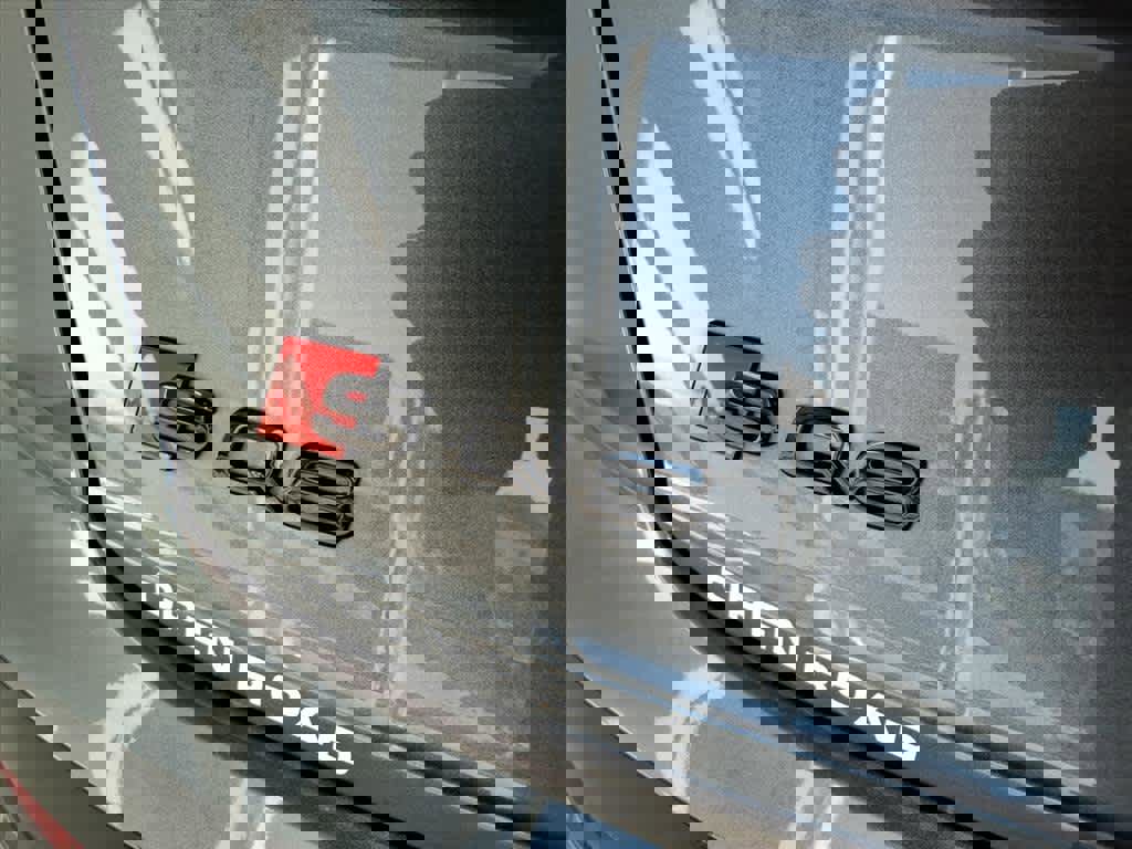 Used 2022 Audi SQ8 Prestige image 18