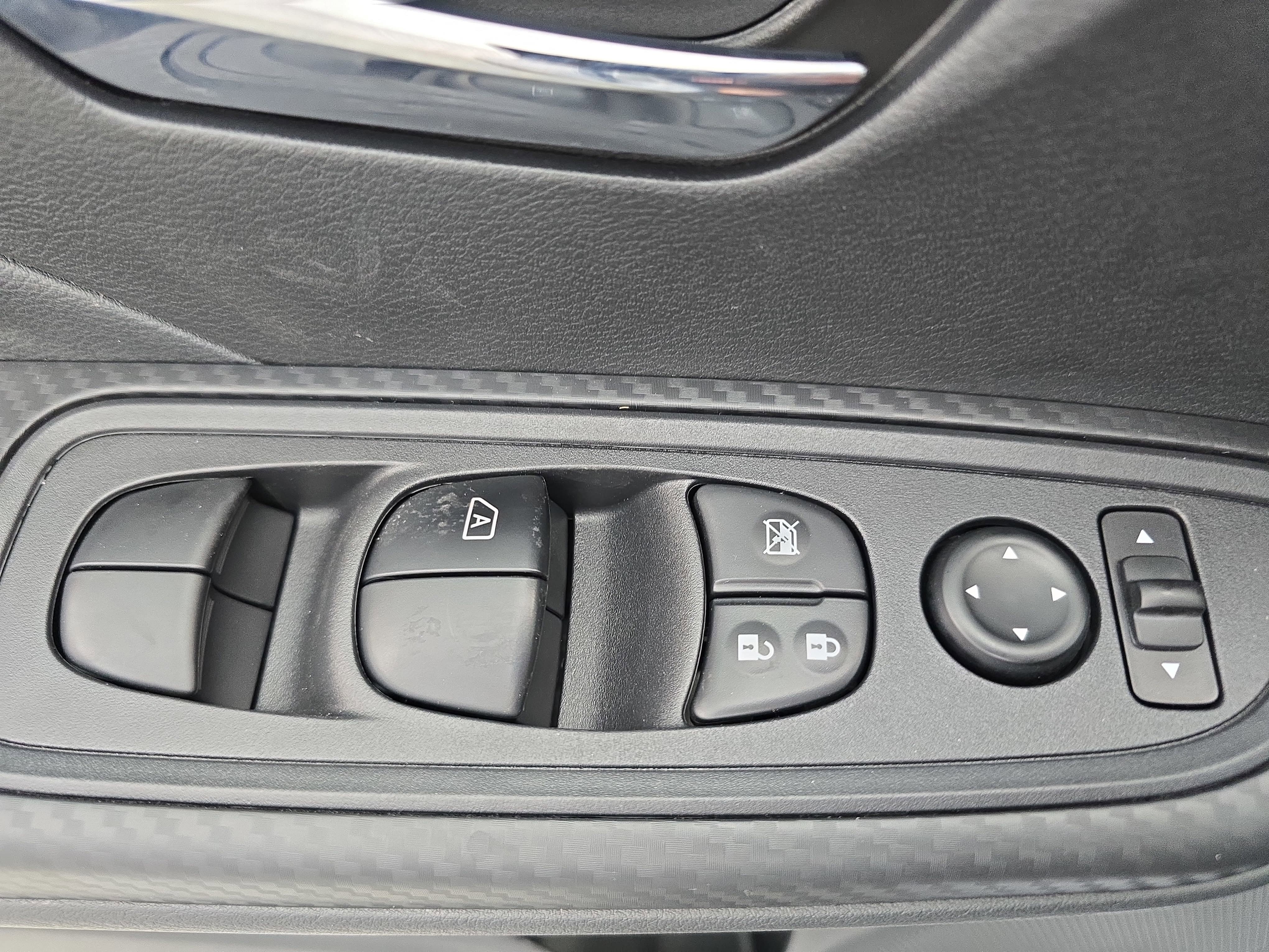 New 2025 Nissan Versa SV w/ Trunk Package image 26