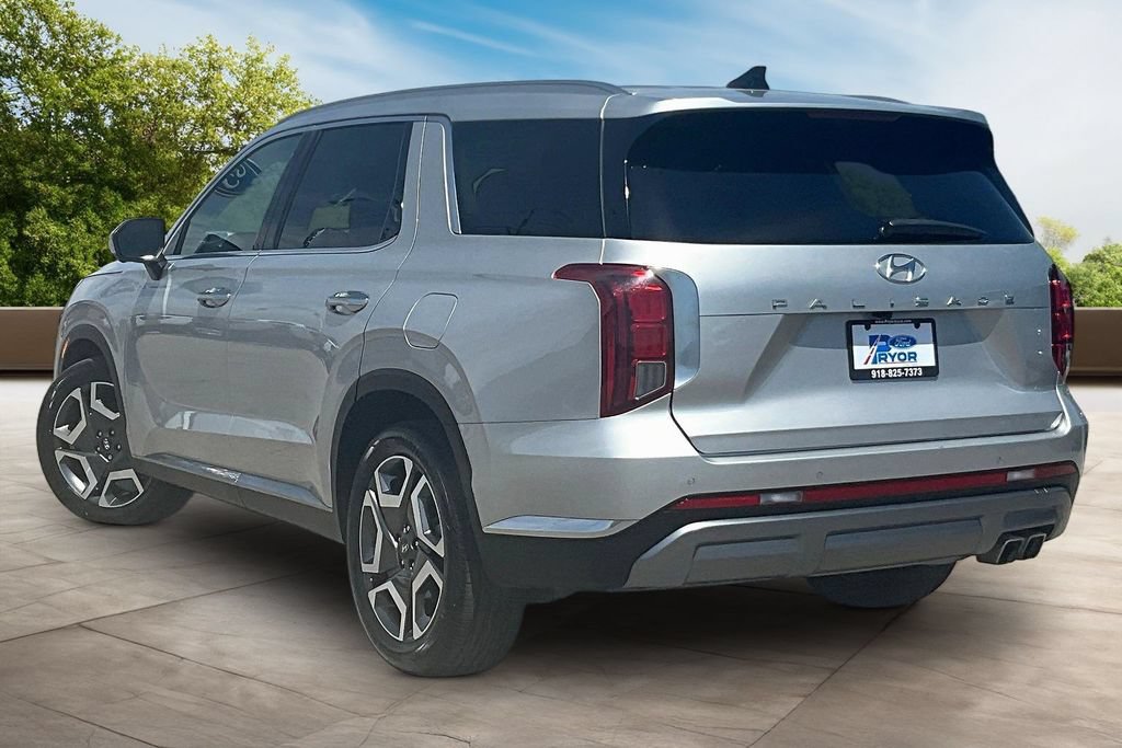Used 2024 Hyundai Palisade Limited FWD image 12