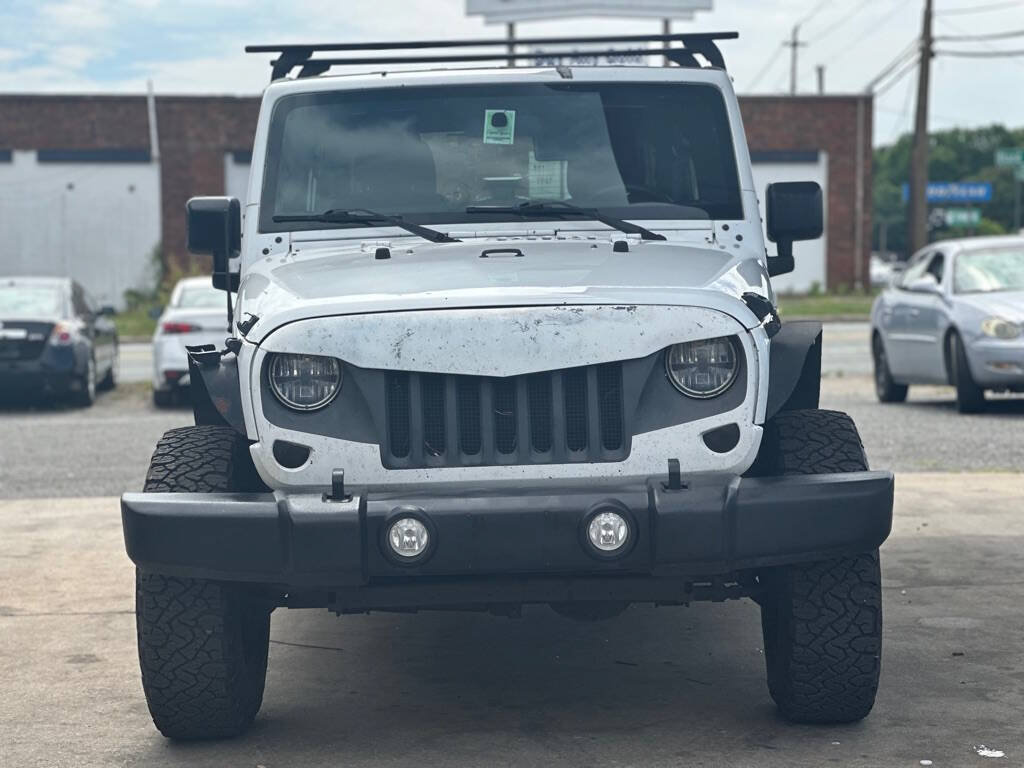 Used 2015 Jeep Wrangler Unlimited Sport w/ Connectivity Group AWD/4WD image 5