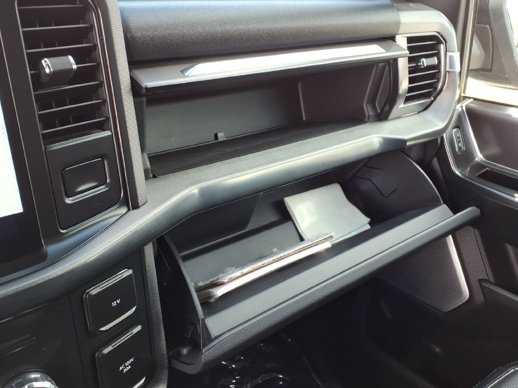 Used 2024 Ford F150 Platinum AWD/4WD image 32