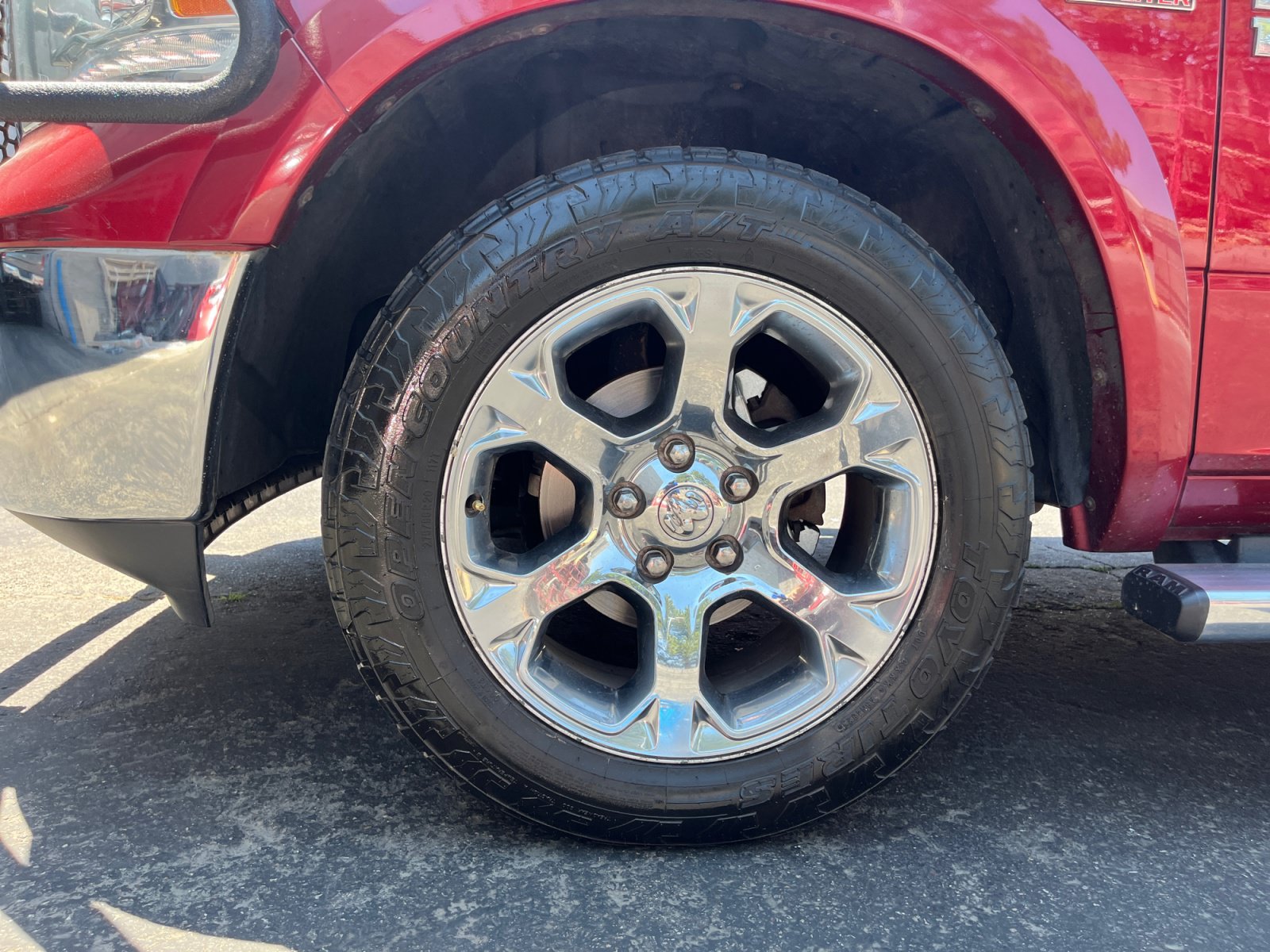 Used 2013 RAM 1500 Laramie w/ Convenience Group AWD/4WD image 10