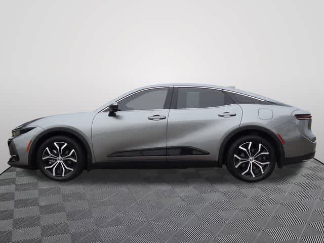 Used 2024 Toyota Crown AWD/4WD image 2