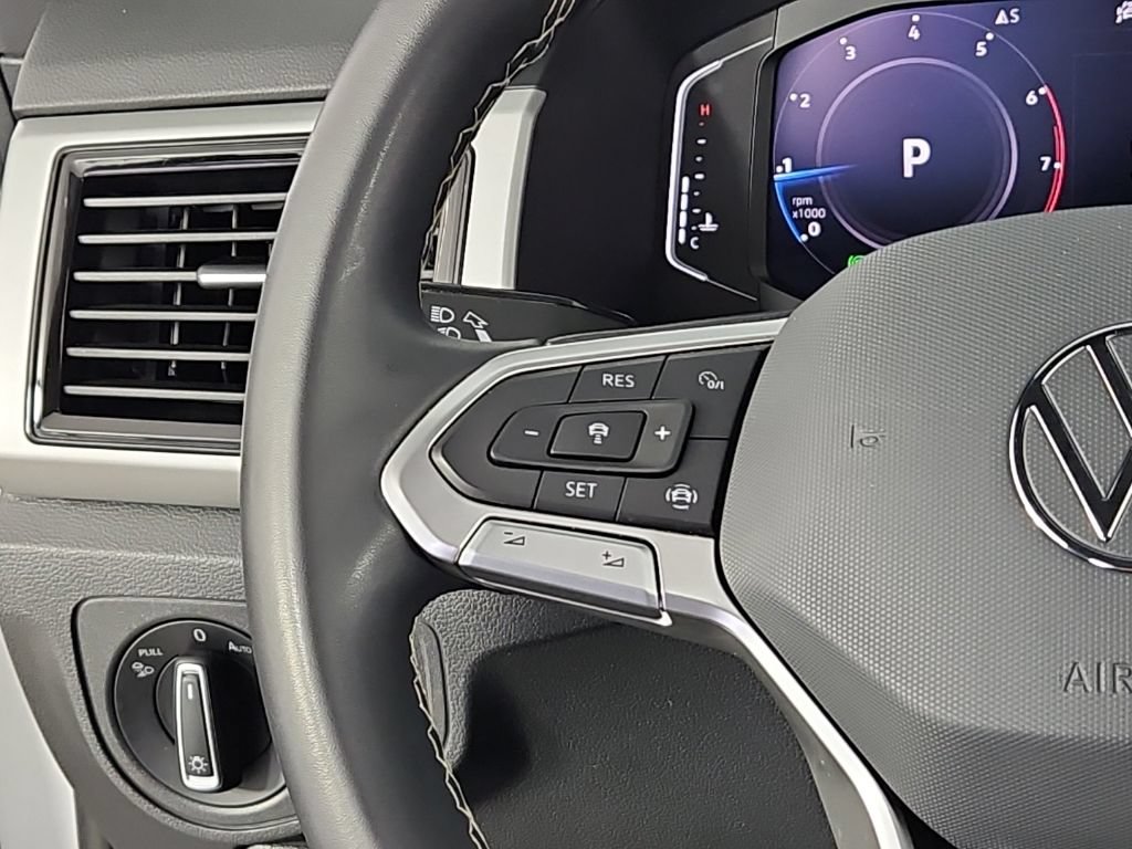 Used 2023 Volkswagen Atlas Cross Sport SE w/ Panoramic Sunroof Package AWD/4WD image 30