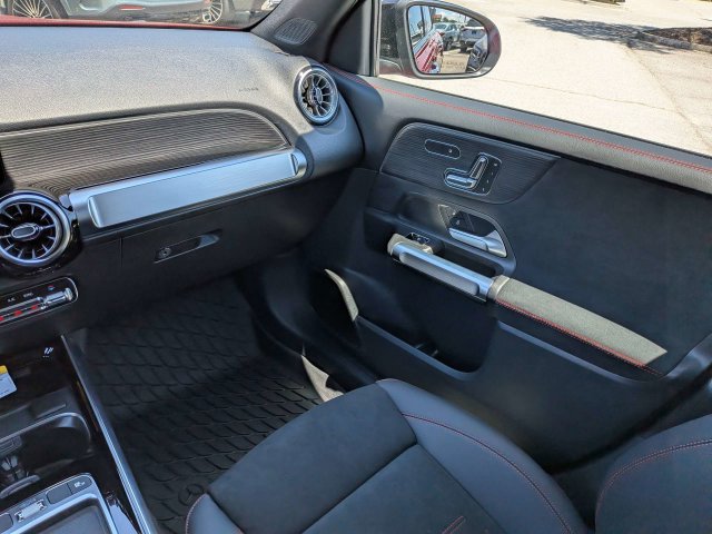 New 2026 Mercedes-Benz GLB 250 image 19