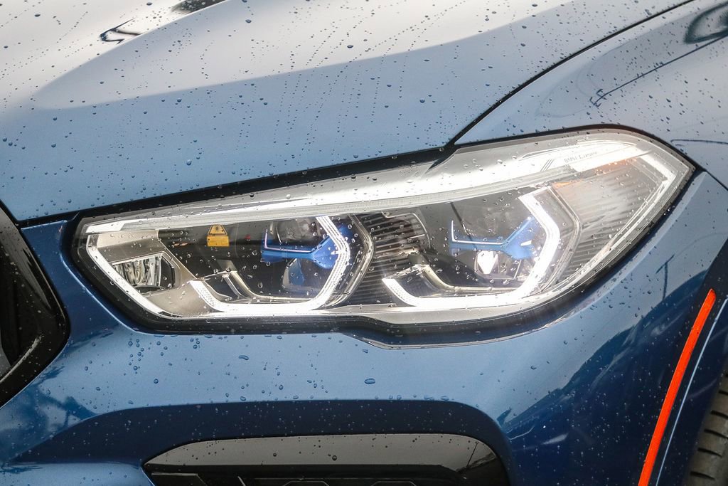 Certified 2022 BMW X6 xDrive40i w/ Executive Package image 9