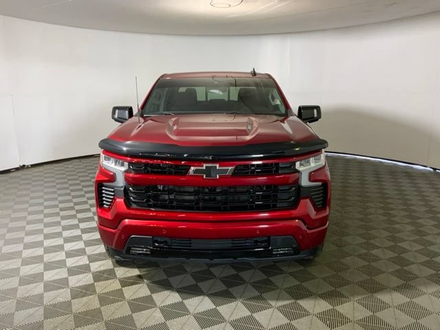 Used 2024 Chevrolet Silverado 1500 RST w/ Convenience Package II AWD/4WD image 2
